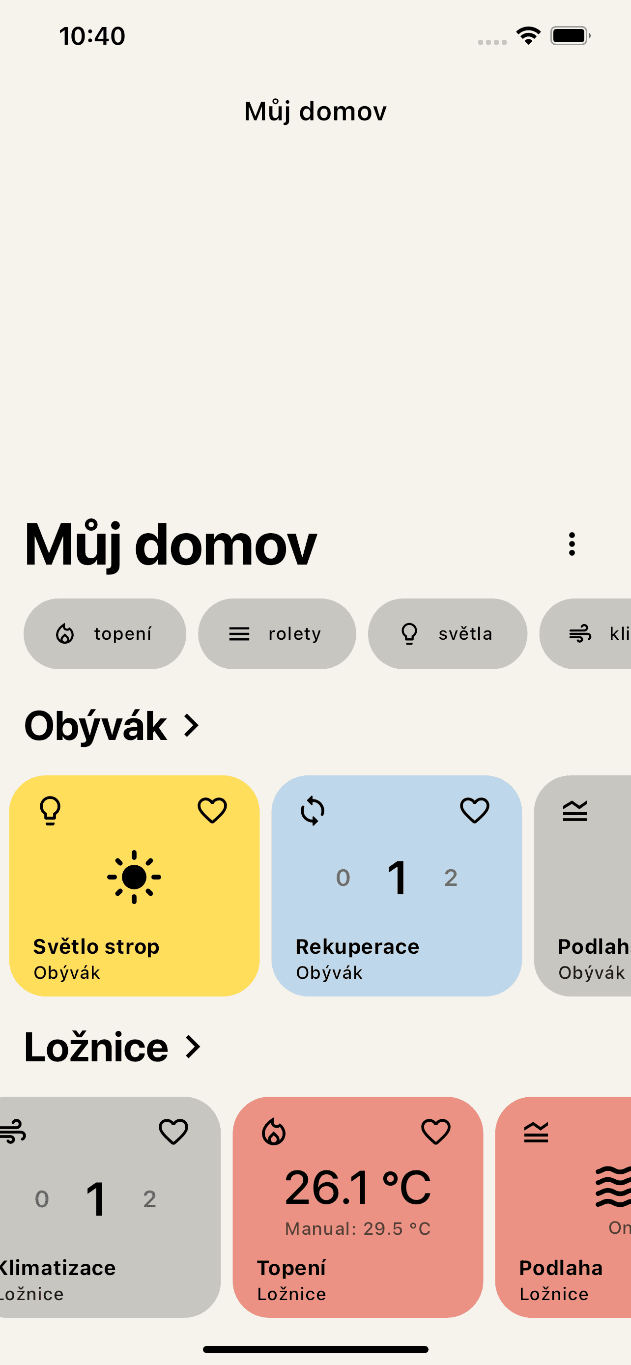 Aplikace pro chytrou domácnost – přehled místností s ovládáním světel, rekuperace a topení